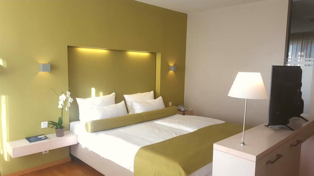 Nymphe Strandhotel & Apartments Binz Esterno foto