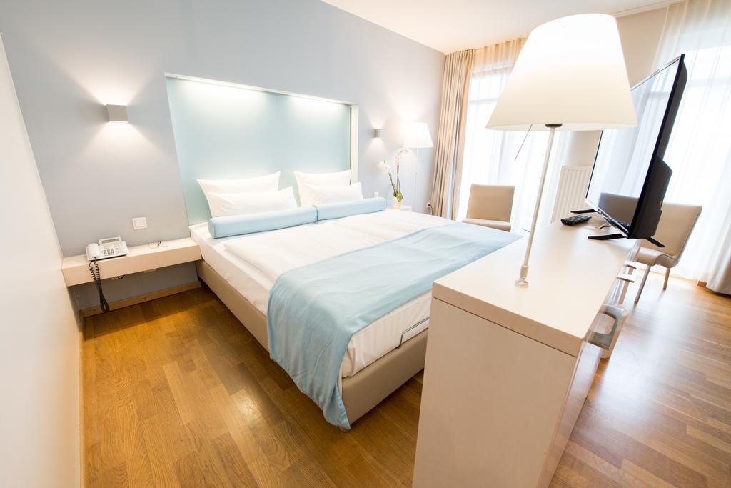 Nymphe Strandhotel & Apartments Binz Esterno foto