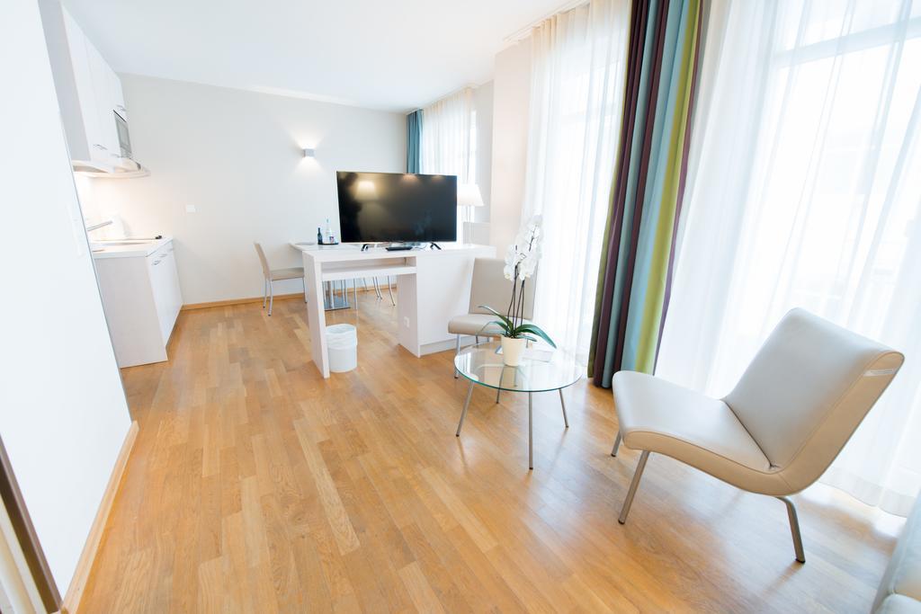 Nymphe Strandhotel & Apartments Binz Esterno foto